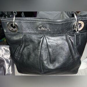 Coach EUC Ashley Black Leather Bag